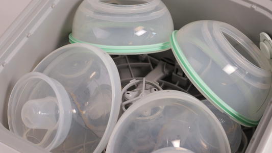 Sterilisation of breast pump parts in the Bebello bottle washer